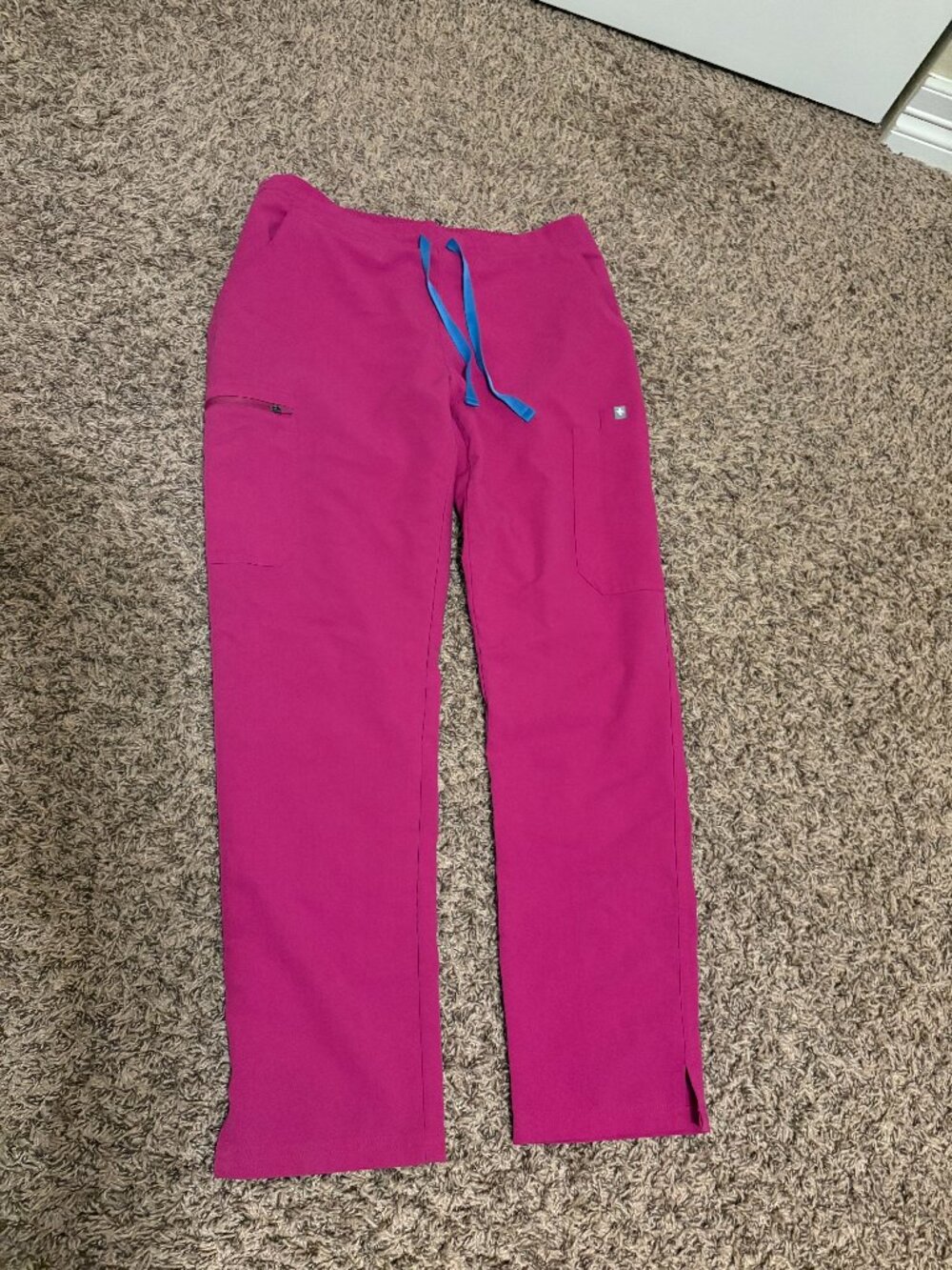 FIGS Technical Collection Scrub Pants S/P Small Petite Magenta Pink Pockets